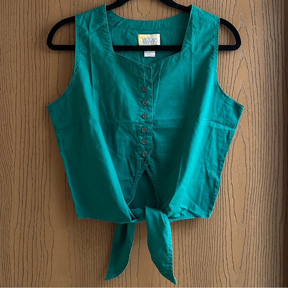 Vtg Victoria harbor 90’s button up tie top